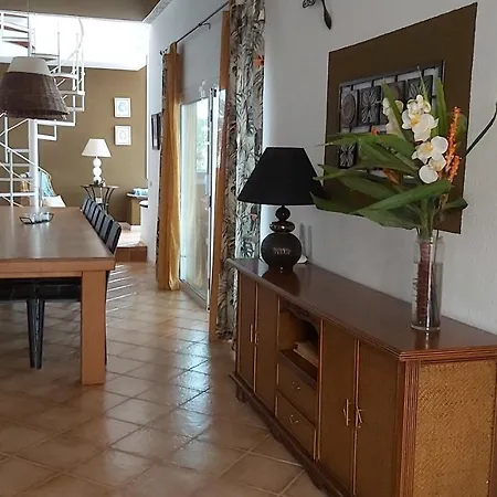 Tenerife Sur - Indoor Heated Pool أرونا
